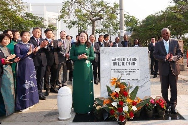 new plaque of president ho chi minh inaugurated in mozambique