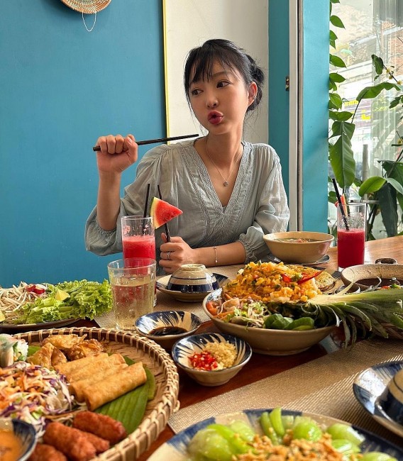 Korean Tourists Love Vietnamese Cuisine