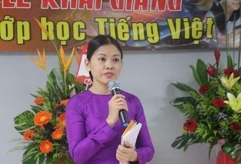 Teacher Spreads Vietnamese Values in Malaysia