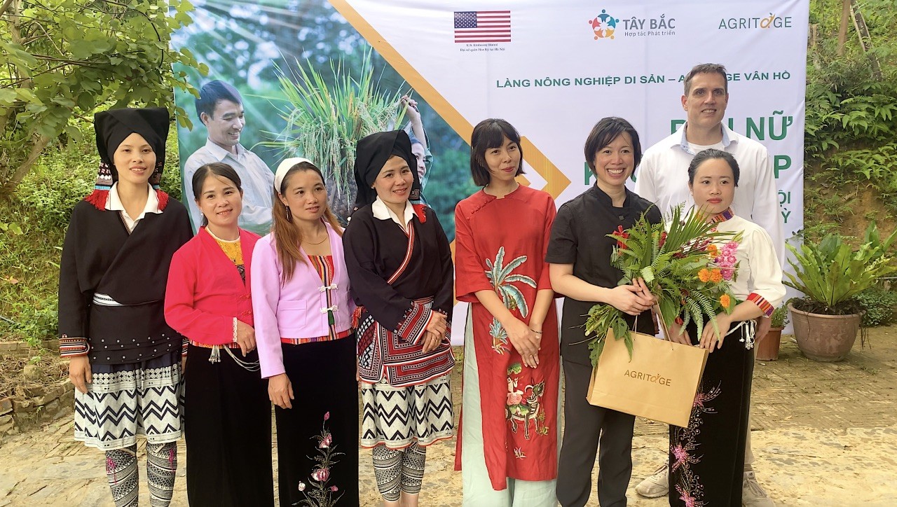 Agritage Vietnam Hosts Empowering Talk With "Blind Chef" Christine Ha