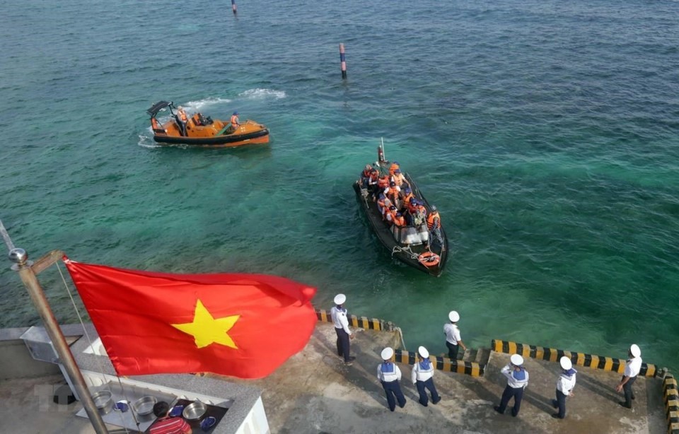 Illustrative photo: Vietnamese Navy boats arrive at Da Lat Island in Truong Sa Archipelago. Photo: VNA