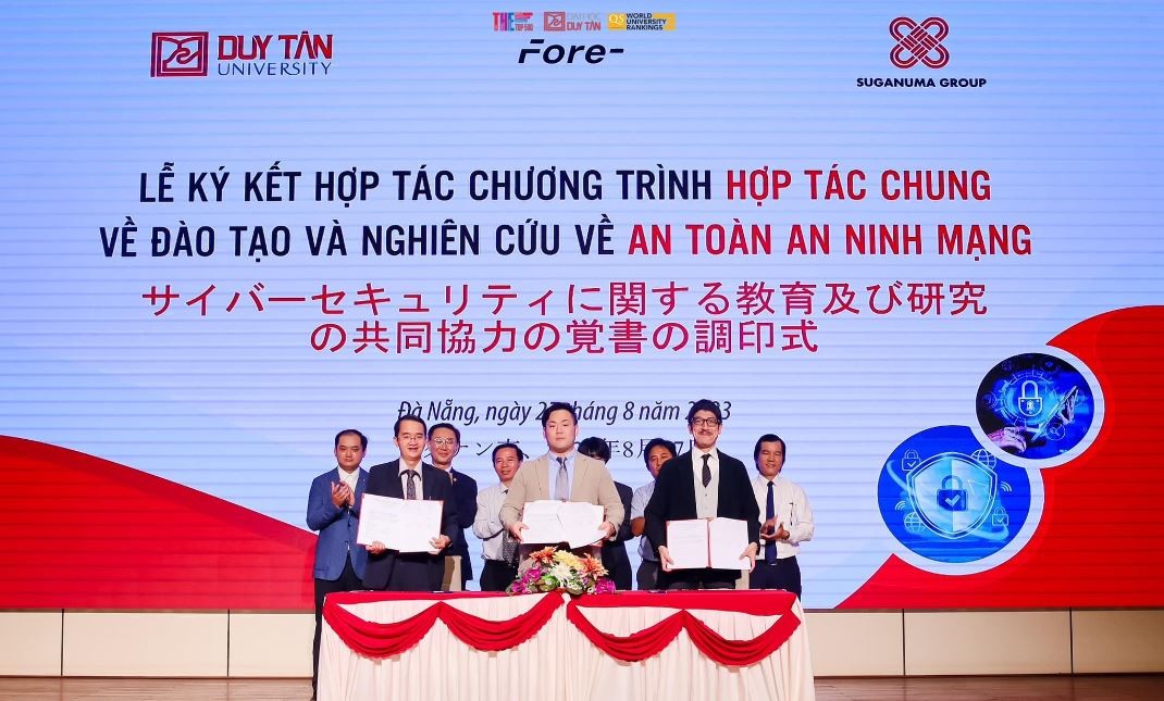 duy tan university signs mou with japanese enterprises on research and training