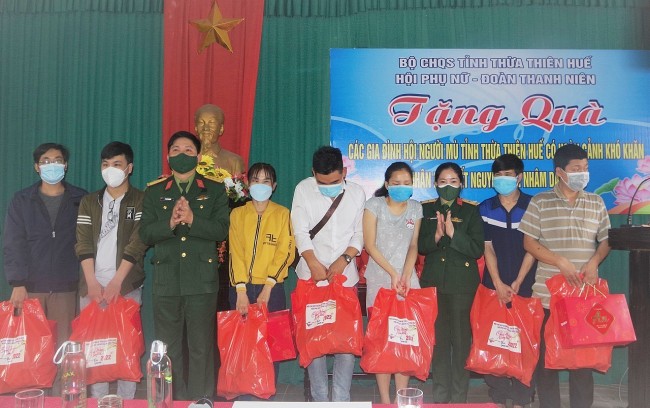 French Childhood Hope Association Supports Blind Students in Hue City