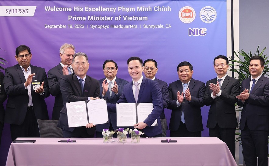 Vietnam - US Cooperation Opens New Opportunities For Semiconductor ...