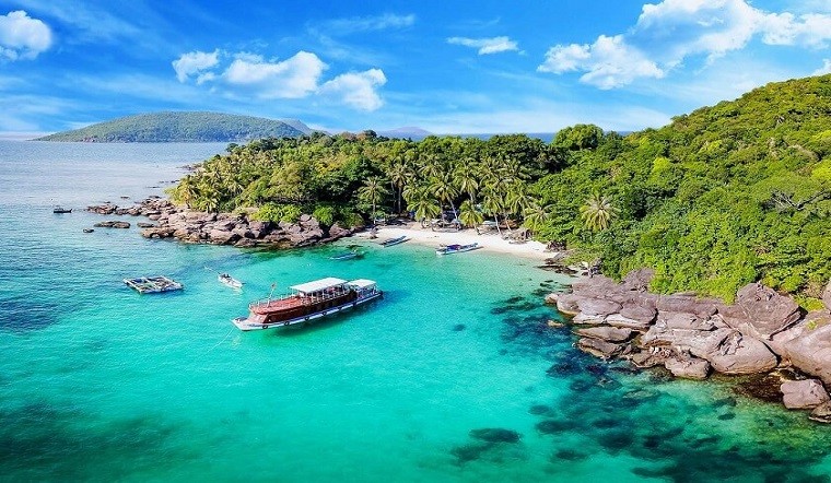 the travel phu quoc is one of the cheapest islands in the world