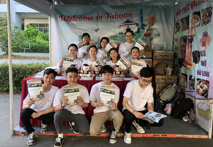 Vietnamese students at Taiwan (China). Source: thanhnien.vn