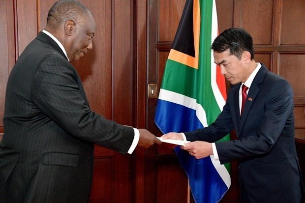 Vietnam News Today (Oct. 6): Vietnam-South Africa Relationship Enters New Development Period