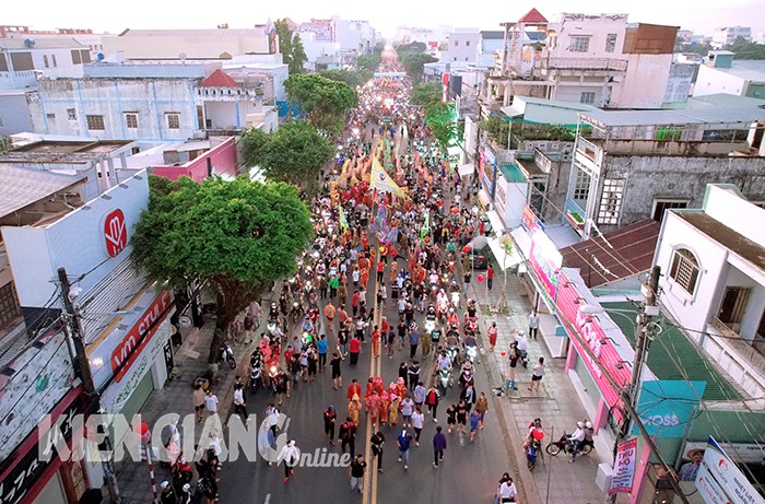 Unique Festival of River Region of Vietnamese Southwest Region