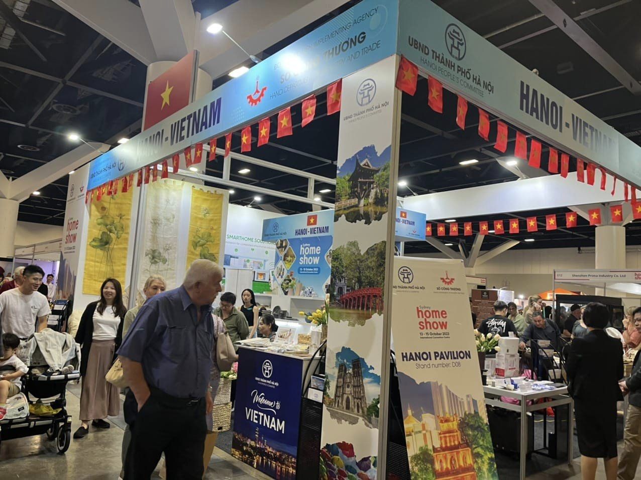 hanoi vietnam pavilion attracts visitors at sydney home show