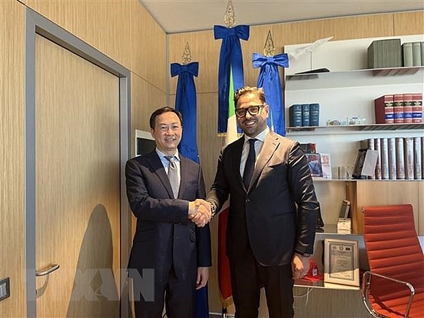 Potential For Marine Economic Cooperation between Vietnam, Italy's Puglia Region