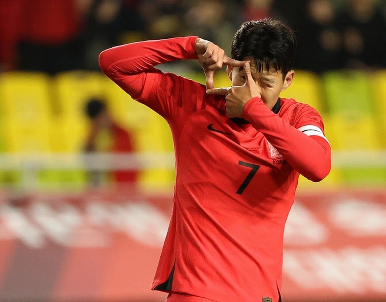 Son Heung Min Gives Credit to Teammates for Winning Against Vietnam