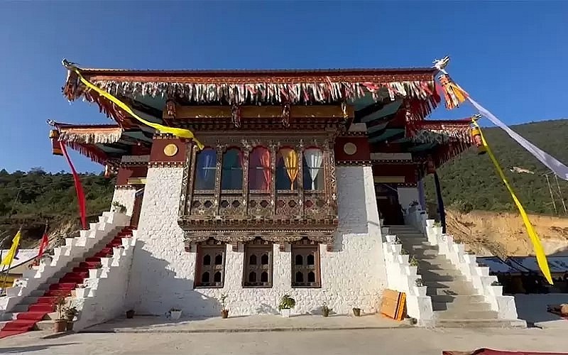 Historic Consecration of Denchencholing Densa in Nyisho Gewog