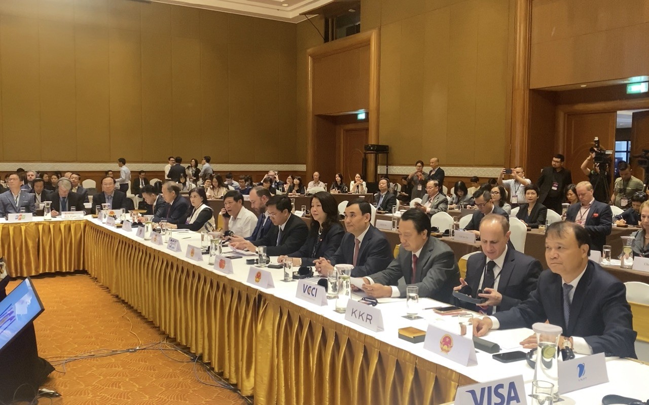 business community discusses steps to advance economic integration