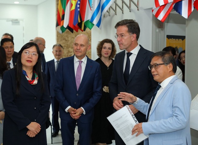 "Mapping the Dragon" Exhibition: A Celebration of Vietnam - Netherlands Relations