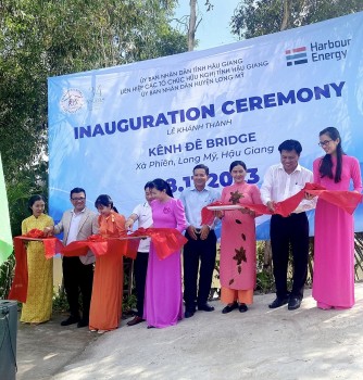 CNCF Builds New Brigde for Locals in Hau Giang