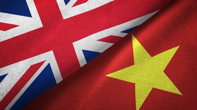Experts Suggest Vietnam Redefine Competitive Advantages to Attract UK Investment