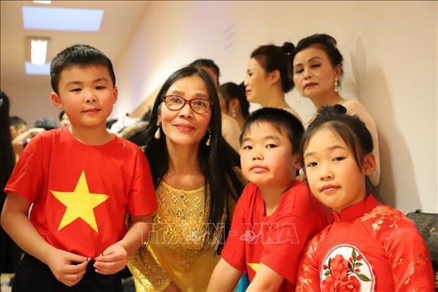 AWO Vietnamese-Language School Preserves Traditional Characteristics in Germany
