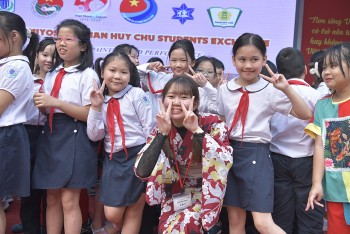 Vietnamese, Japanese Students Engage in Exchange Program