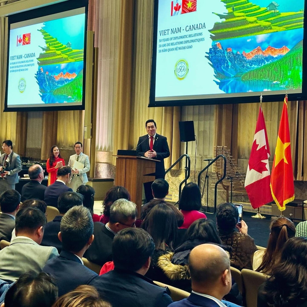 Congressman Shaun Chen, co-chairman of the Canada-Vietnam Friendship Parliamentary Group delivers his speech. 