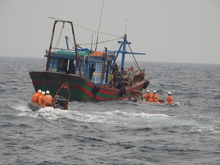 Vietnam Maritime Rescue Force Supports Fishermen At Sea