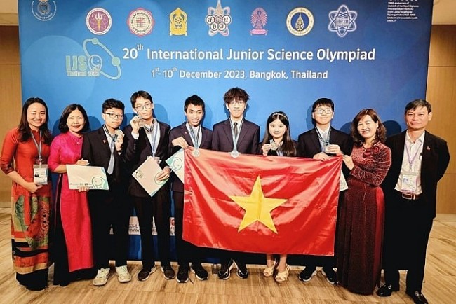 Vietnam Won Six Medals at the 2023 International Junior Science Olympiad
