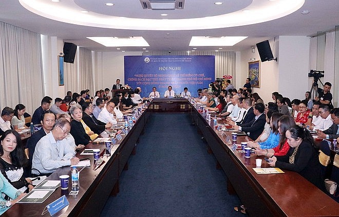 Deputy Minister of Foreign Affairs: Five Key Tasks to Foster Overseas Vietnamese Resources