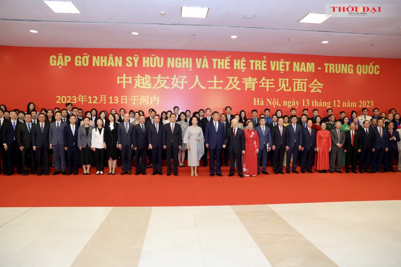 intellectuals young generation ensure the continued success of viet china friendship
