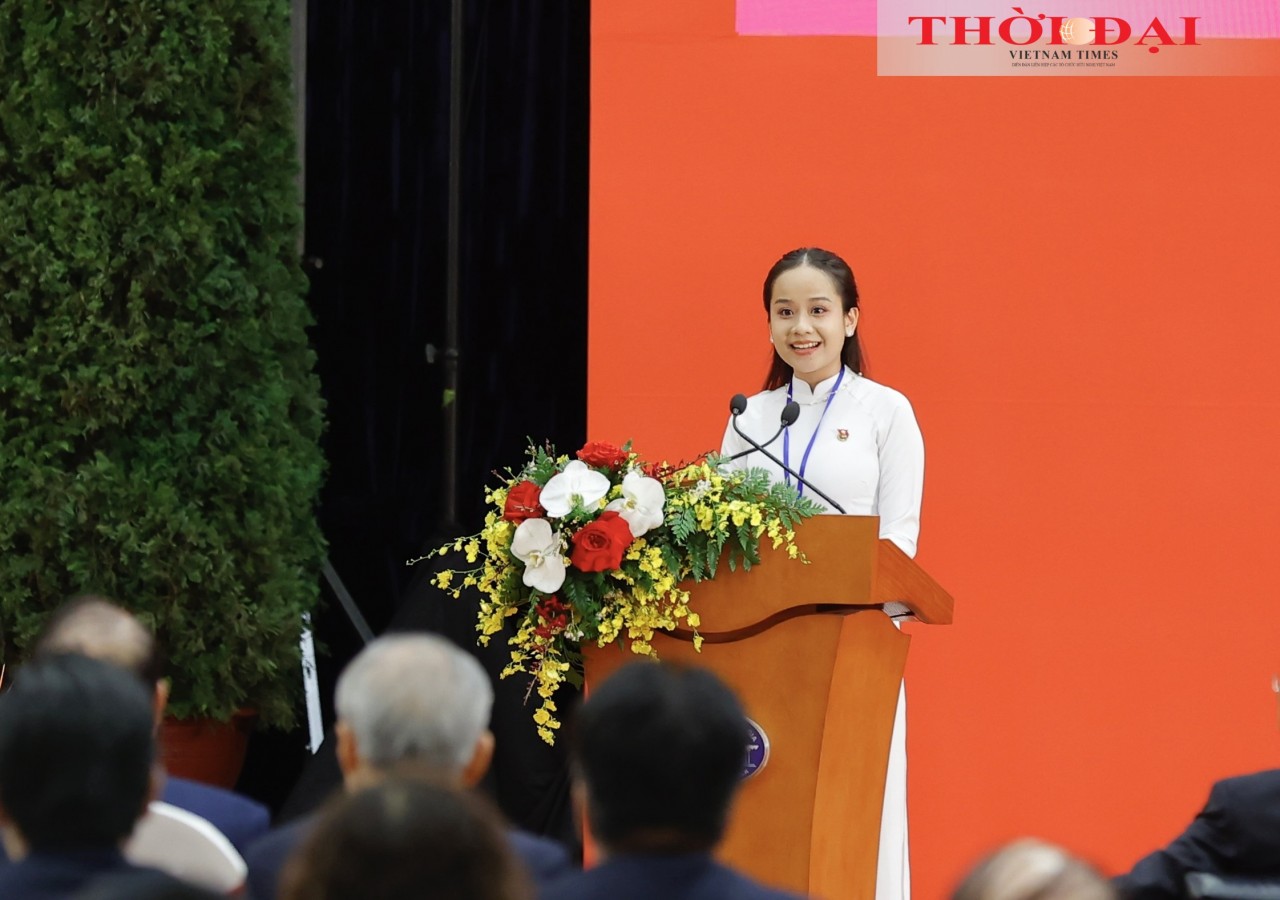 Intellectuals and Young Generation Pioneer on the Journey of Vietnam   China Friendship