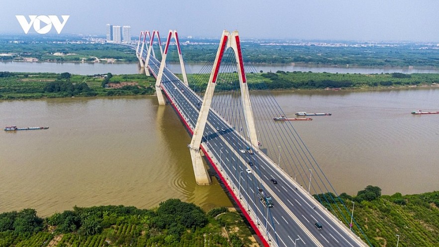 Nhat Tan bridge in Hanoi, a symbollic project, using ODA loans from JICA
