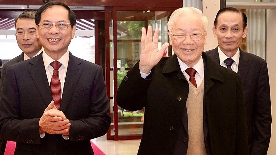  Party General Secretary Nguyen Phu Trong and Foreign Minister Bui Thanh Son come to the event.