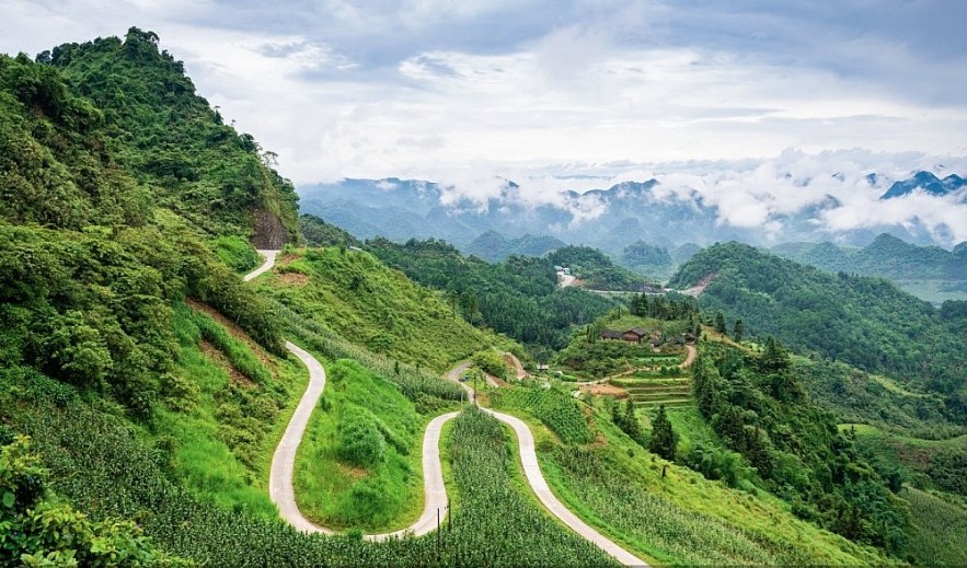 A panoramic view of Ha Giang Loop in northern Vietnam (Photo: Shutterstock Images)