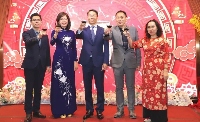 OVs in Hong Kong, Macau (China) Gather for Lunar New Year Celebration