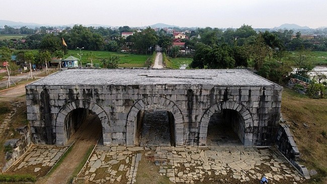 Ho Dynasty Citadel: The Largest Remaining Stone Structure In Southeast Asia