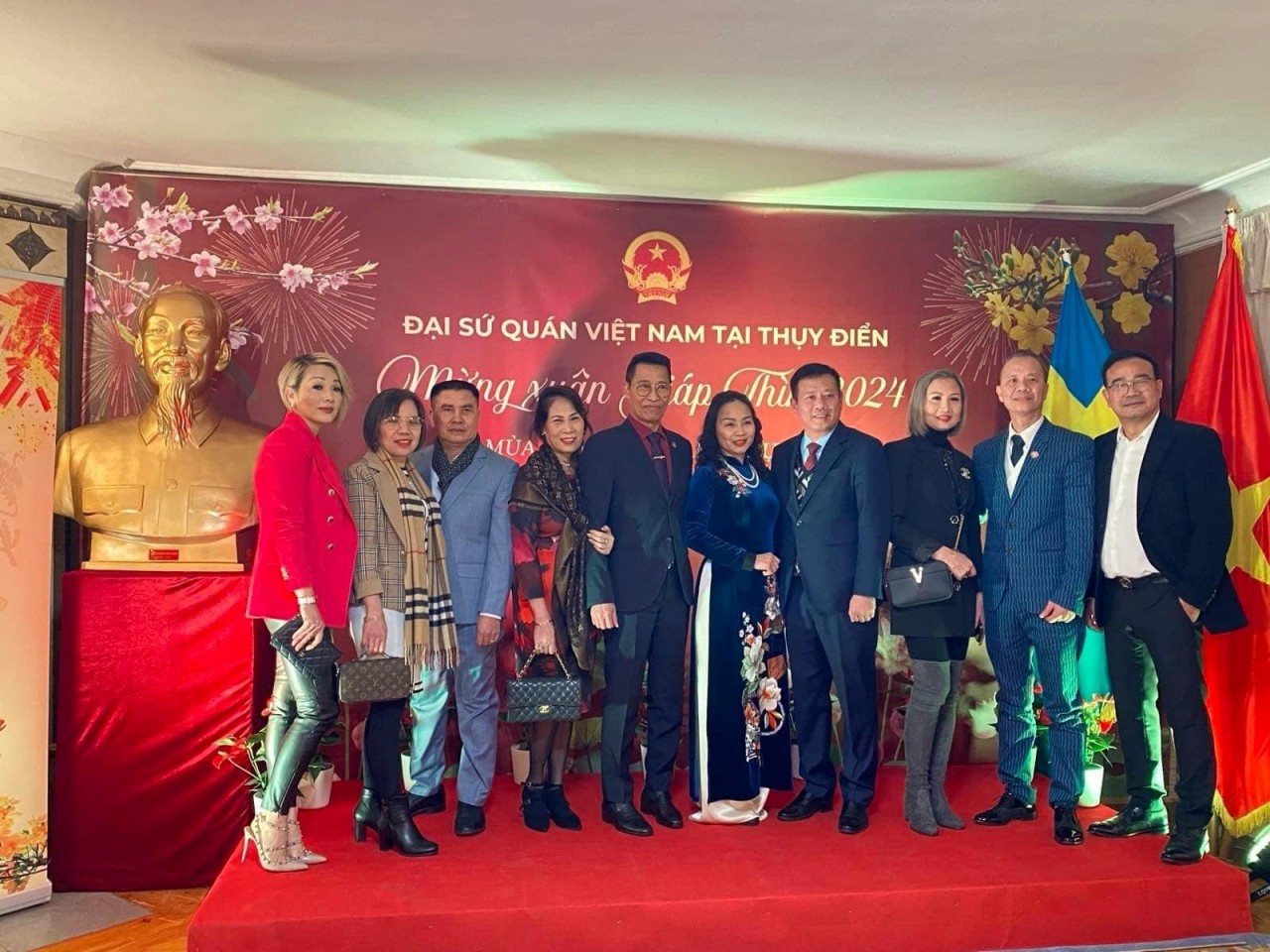 About 200 OVs in Sweden, Latvia Celebrate Lunar New Year Event