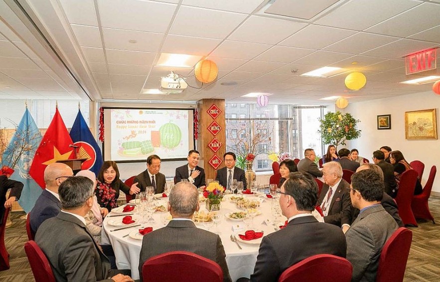 Vietnamese Cuisine Captivates International Friends at the United Nations