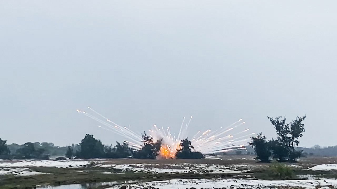 Quang Tri: NPA/RENEW Safely Destroyed The Large-Caliber Artillery Shell