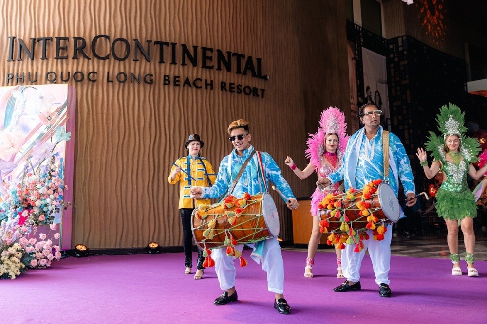 Lavish Indian Wedding Held at Phu Quoc