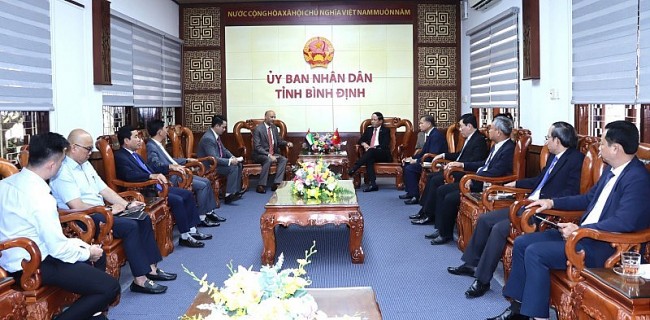 Binh Dinh to Create Favorable Conditions For UAE Investors