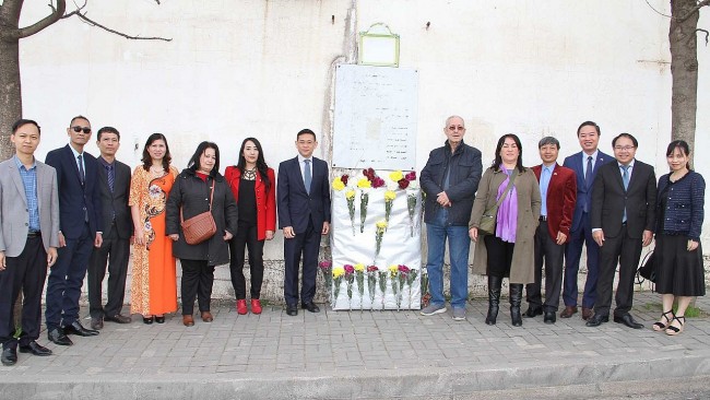 Embassy Commemorates 50th Anniversary of Algerian Journalists' Sacrifices in Vietnam