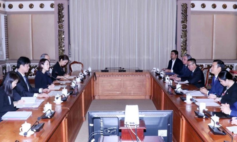 Further Cooperation Promoted Between HCMC and Japanese Localities
