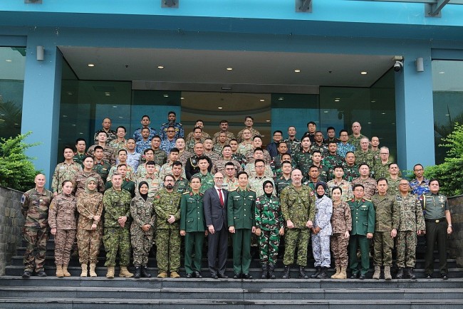 United Nations Staff Officer Training Course Held in Vietnam