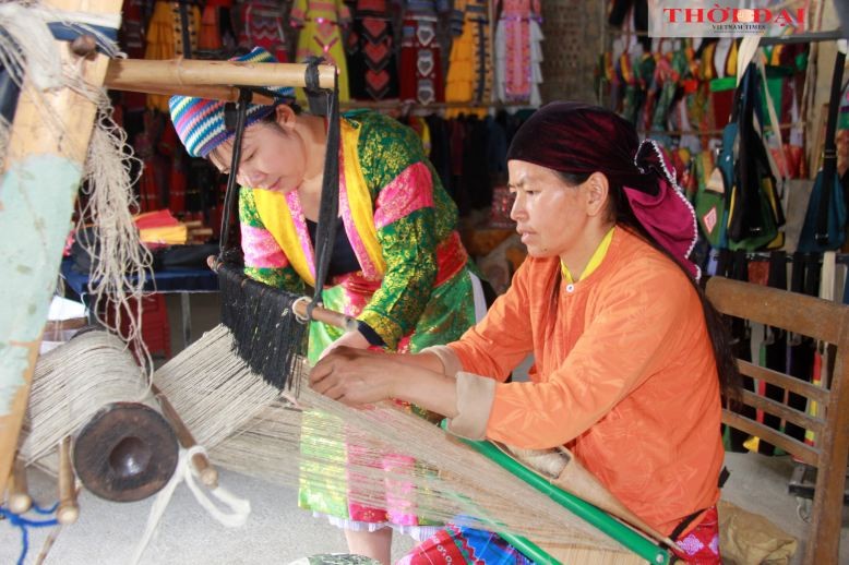 Women in Remote Areas Weave Their Way to Prosperity with Ancestral Linen