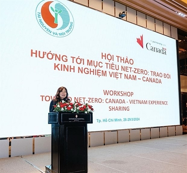 Canadian Minister of Export Promotion, International Trade, and Economic Development Mary Ng delivers her opening remarks at the workshop. (Photo: VNA)