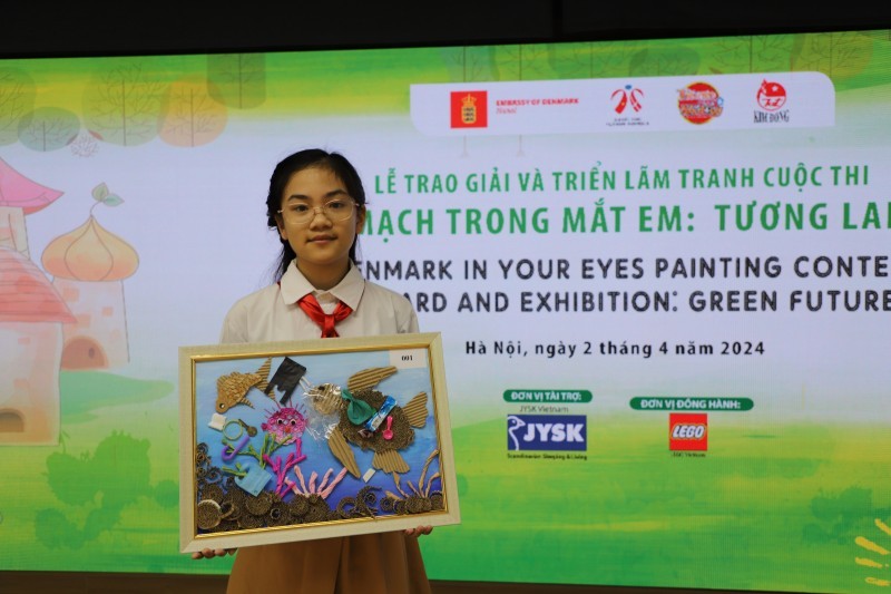 "Cry from the Blue Sea" Wins Special Prize At the Denmark in Your Eyes Painting Contest