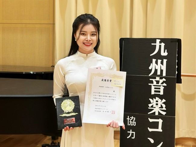 Vietnamese Student Wins Prizes At The Kyushu Music Concour International Music Competition