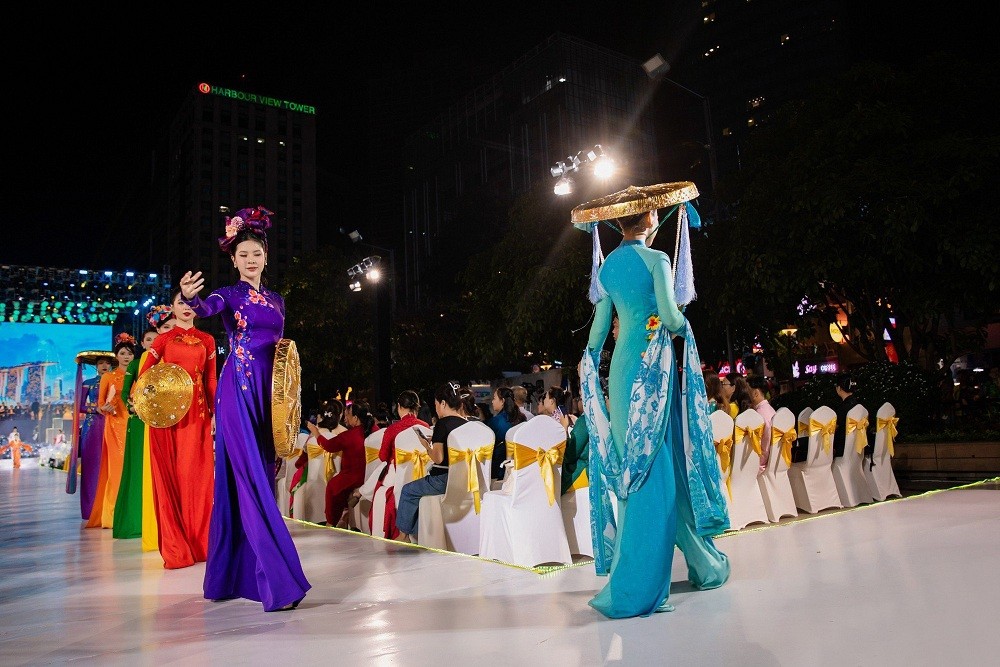 [Photos] 10th Ho Chi Minh City Ao Dai Festival - A Huge Success