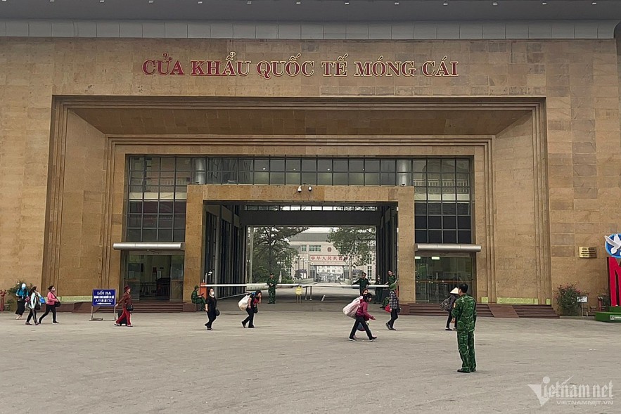 The Mong Cai International Border Gate has reopened (Photo: Pham Cong)