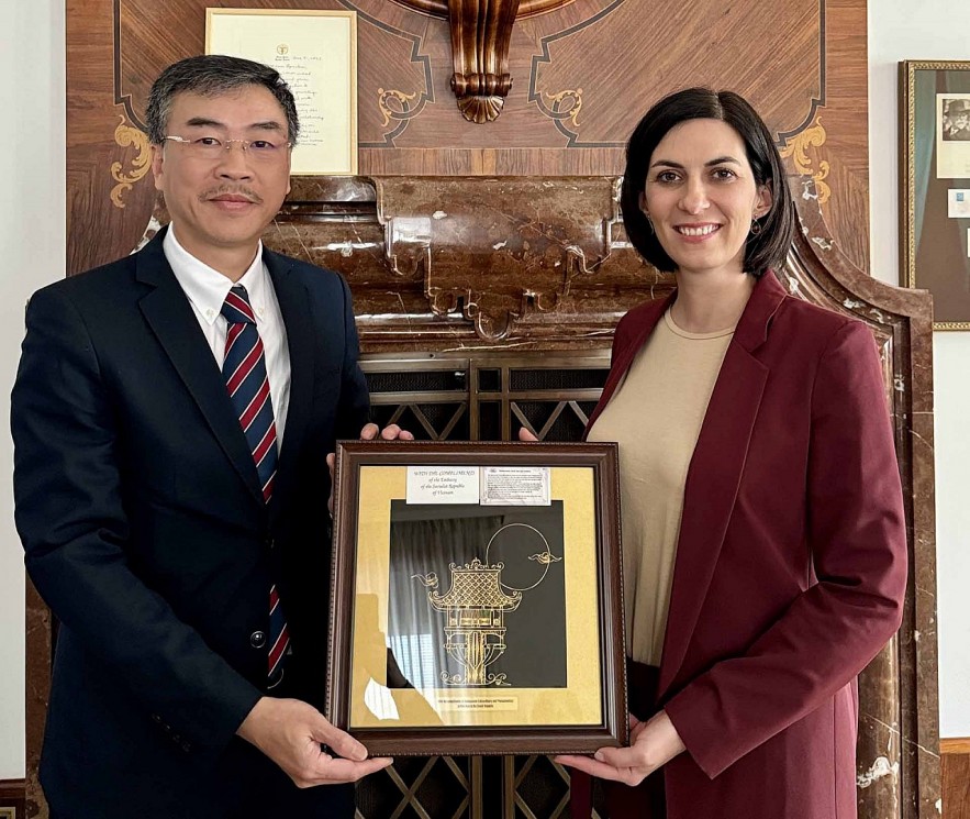Czech Chamber of Deputies Seek to Strengthen Relations With Vietnamese National Assembly