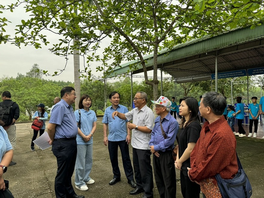 Vietnam - Malaysia Boost Friendship Through Voluntary Works