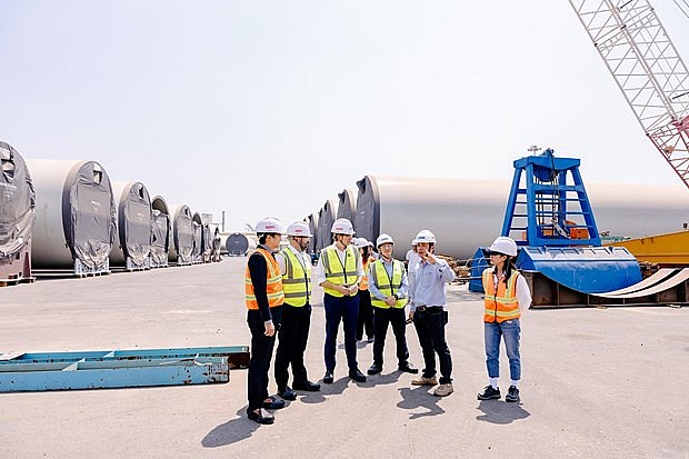 Ten offshore wind turbine towers are bound for the RoK's Jeonnam province. (Photo: VNA)